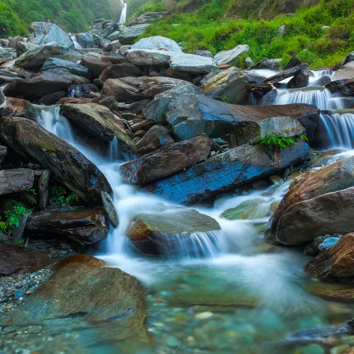 Bhagsu Waterfalls