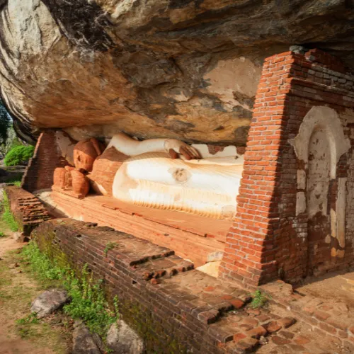 Pidurangala Rock